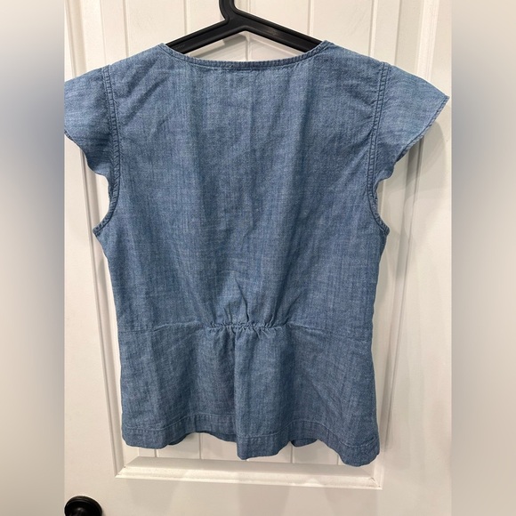 J. Crew Women's Blue Chambray V-Neck Blouse Flutter Sleeve sz 4 - Picture 4 of 4